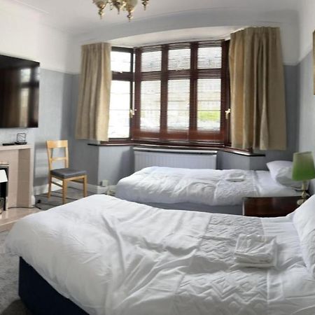 Amazing And Romantic O2 Arena 4 Bedrooms House Free Parking Londen Buitenkant foto